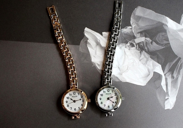 [2color] 원형 데일리 여성 메탈 시계